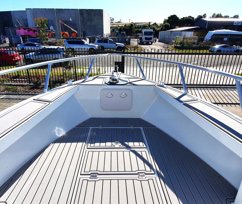 7.5m Centre Console - Image 4