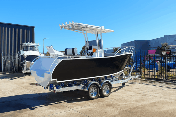 6.25m Centre Console - Image 2