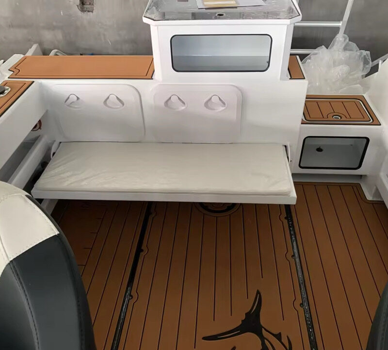 6.25m BowRider - Image 4