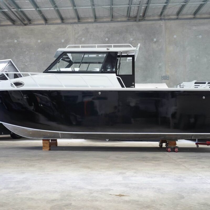 7.9m Shark Cat - Image 7