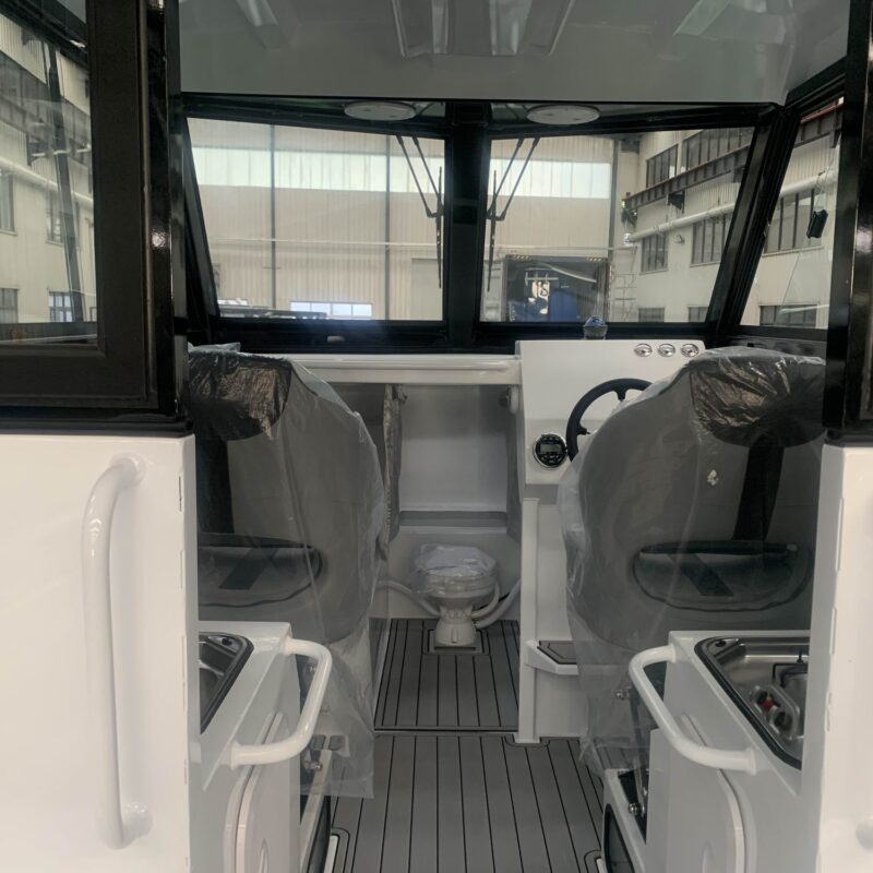 7.9m Shark Cat - Image 15