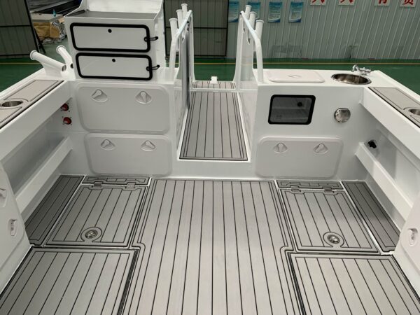 7.9m Shark Cat - Image 20