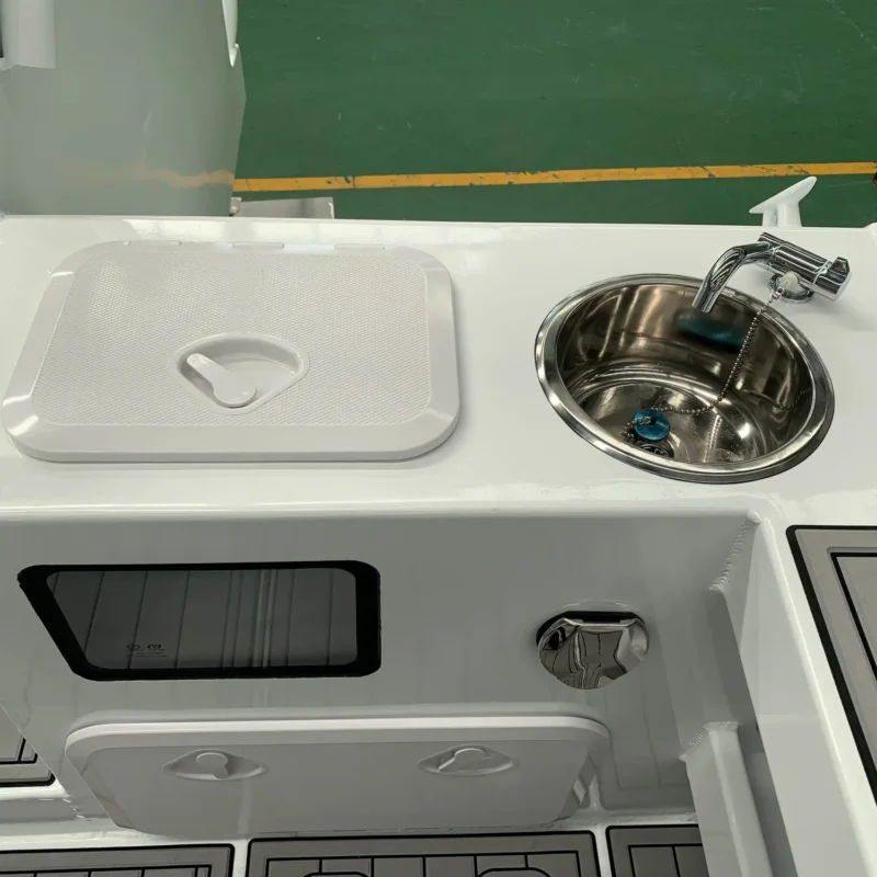 7.9m Shark Cat - Image 21
