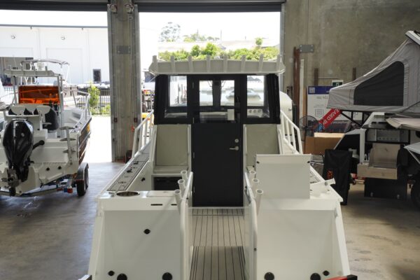7.9m Shark Cat - Image 3