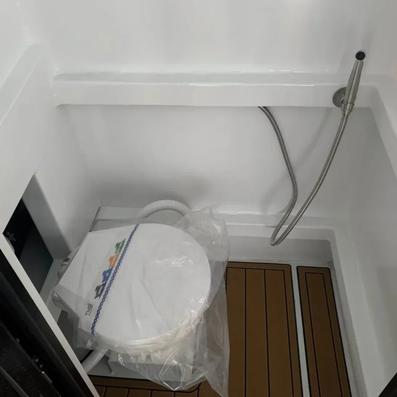 9.6m Pro Fisher - Image 9