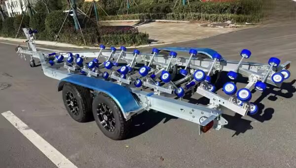 8.2m Aluminium Boat Trailer - Image 3