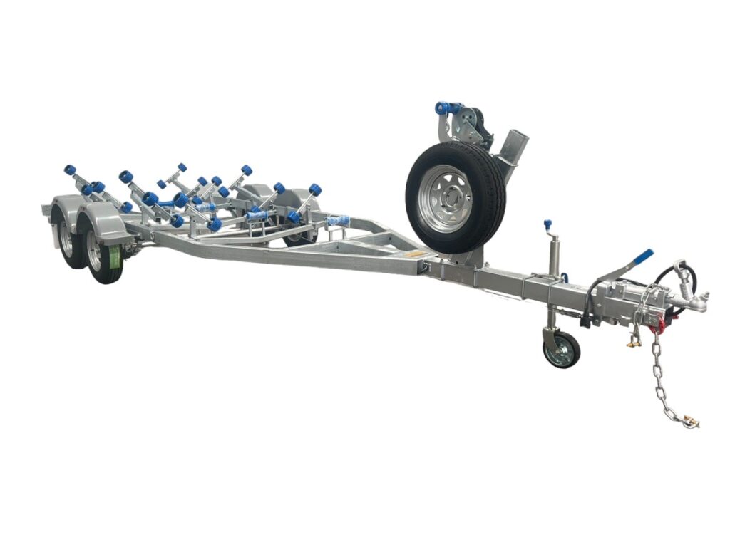 5.7 m galvanised tandem boat trailer with twin axles, rollers and spare wheel