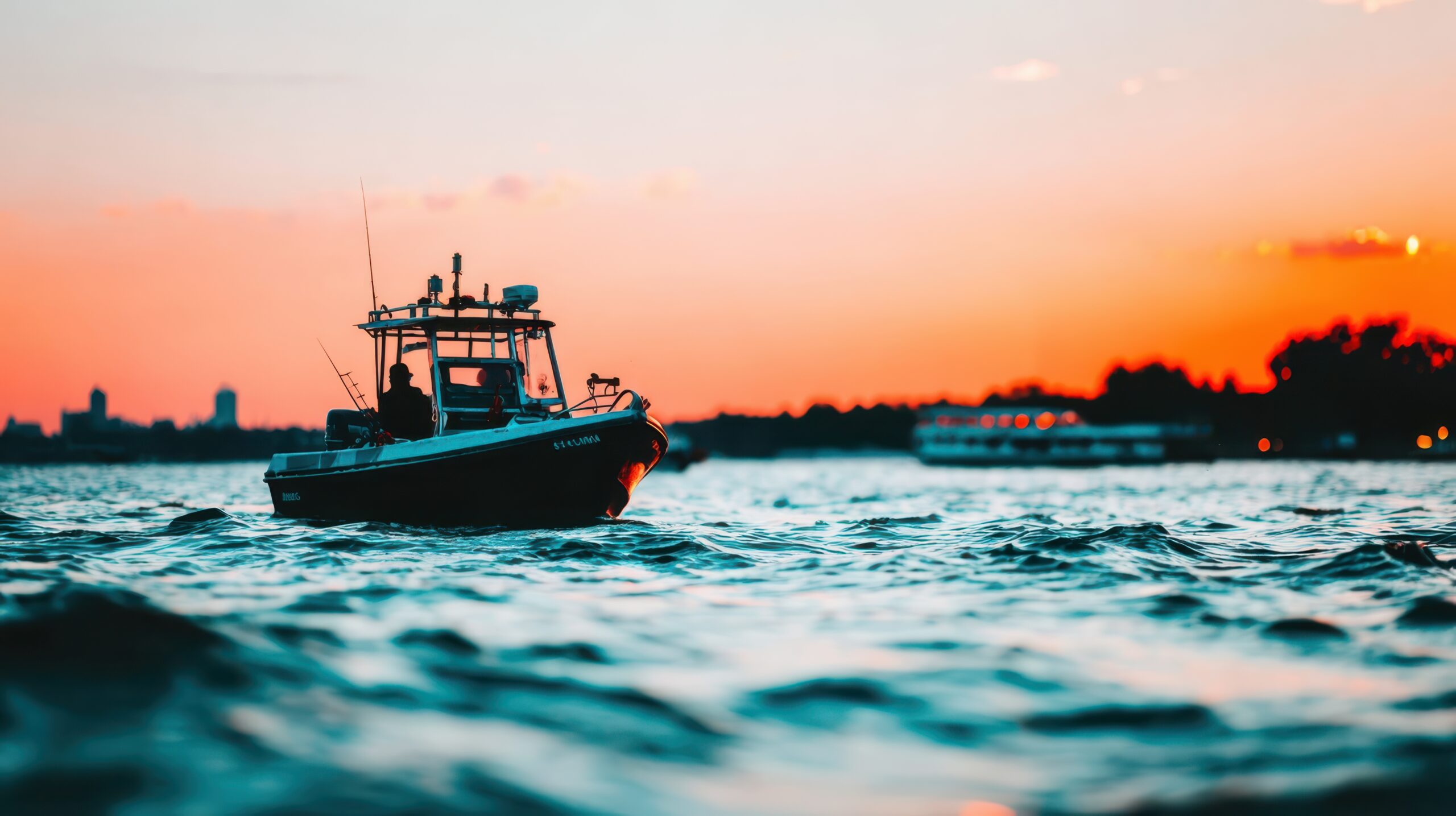 What Does 5 Honks on a Boat Mean?