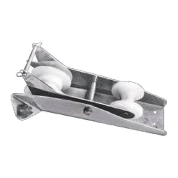 Pivoting Bow Rollers