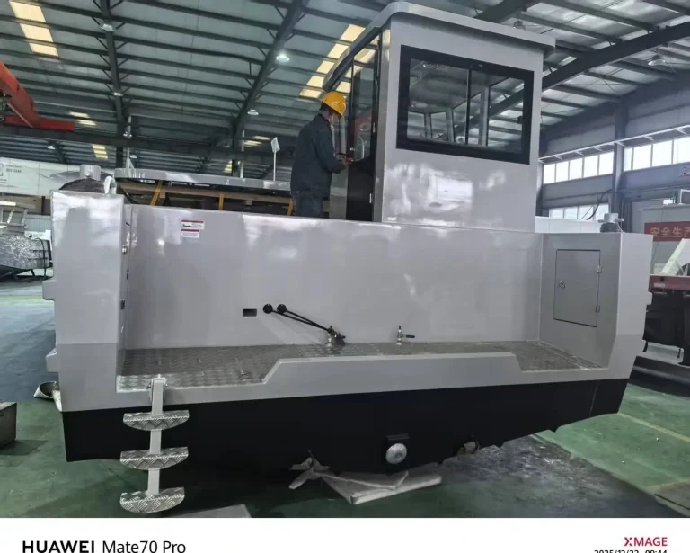 Bow ramp of a plate aluminium landing craft