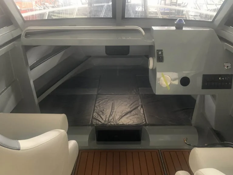 Cabin seat and bulkhead with teak look flooring
