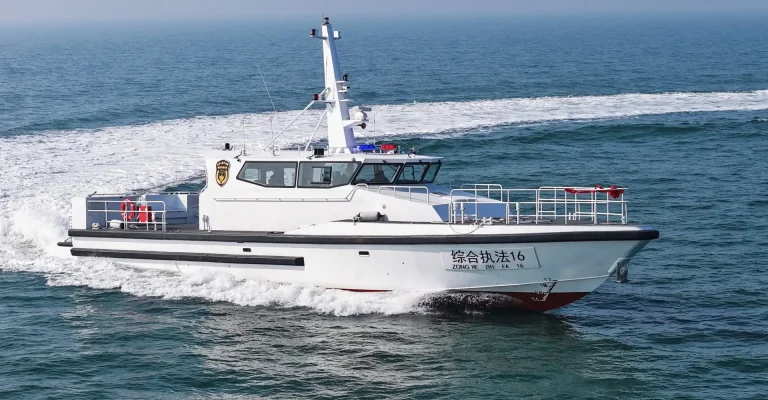 Crew transfer vessel running in open water