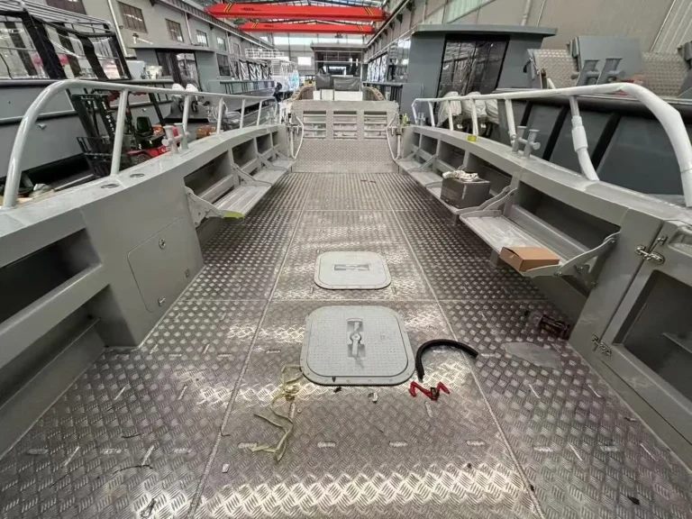 Deck plating and hatches during fabrication