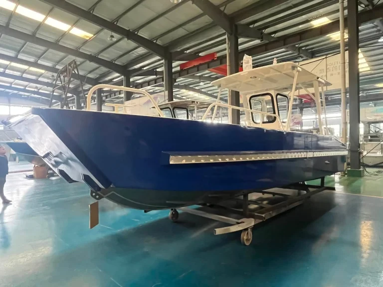 Navy plate aluminium hull in the factory