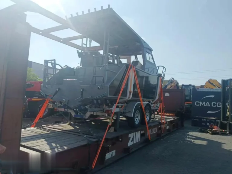 Plate aluminium boat loaded in a shipping container