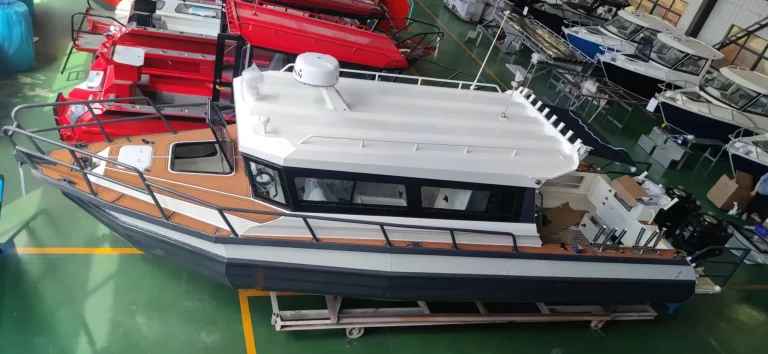 Plate aluminium work boats on the factory floor