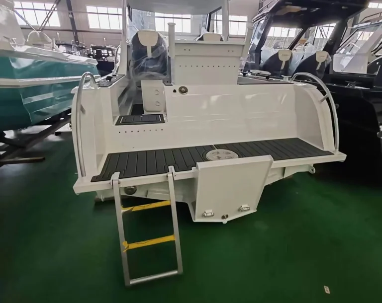 Rear deck and boarding ladder under fit out