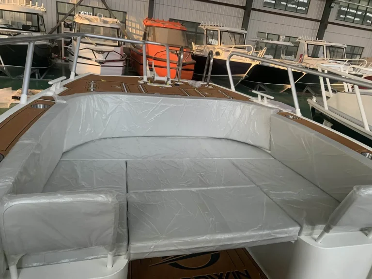 Wrapped bow seating on a plate aluminium boat